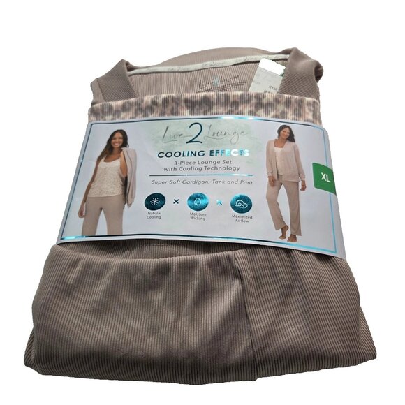 Live 2 Lounge Cooling Effect 3 Piece Lounger Set with Cooling Technology Pajamas - Picture 4 of 4